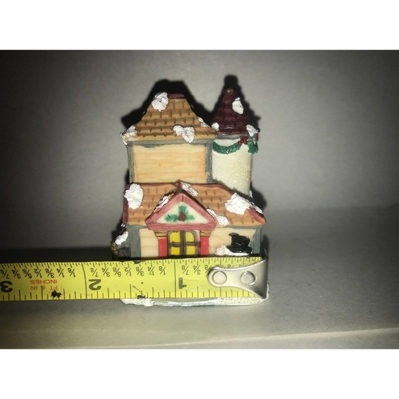 K’s Collection Figurines, Santa house, opens to Santa/Teddy/Tree Christmas - Picture 10 of 13